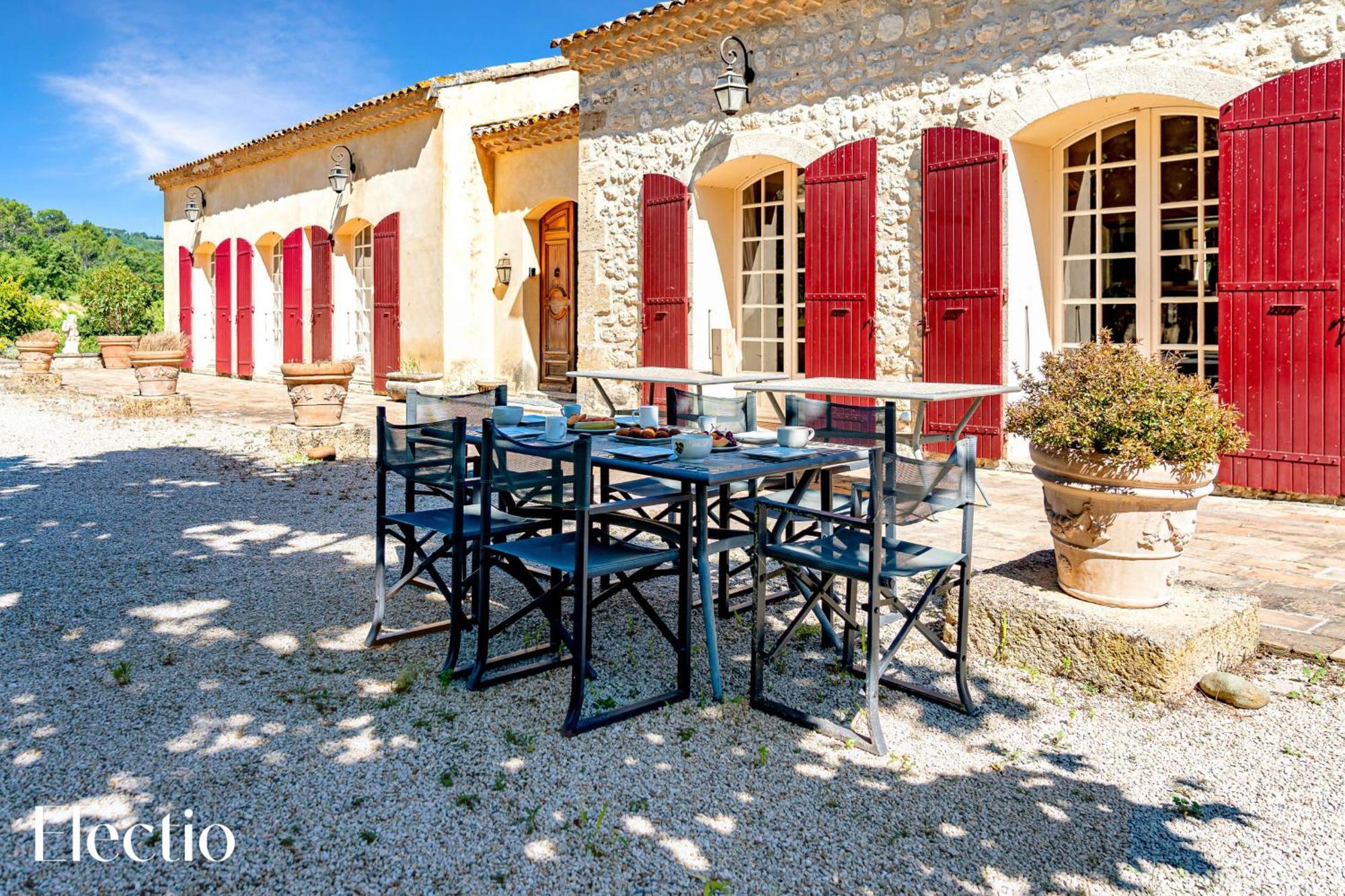 Bastide Domaine Tour Campanets Aparthotel Le Puy-Sainte-Reparade Exterior photo
