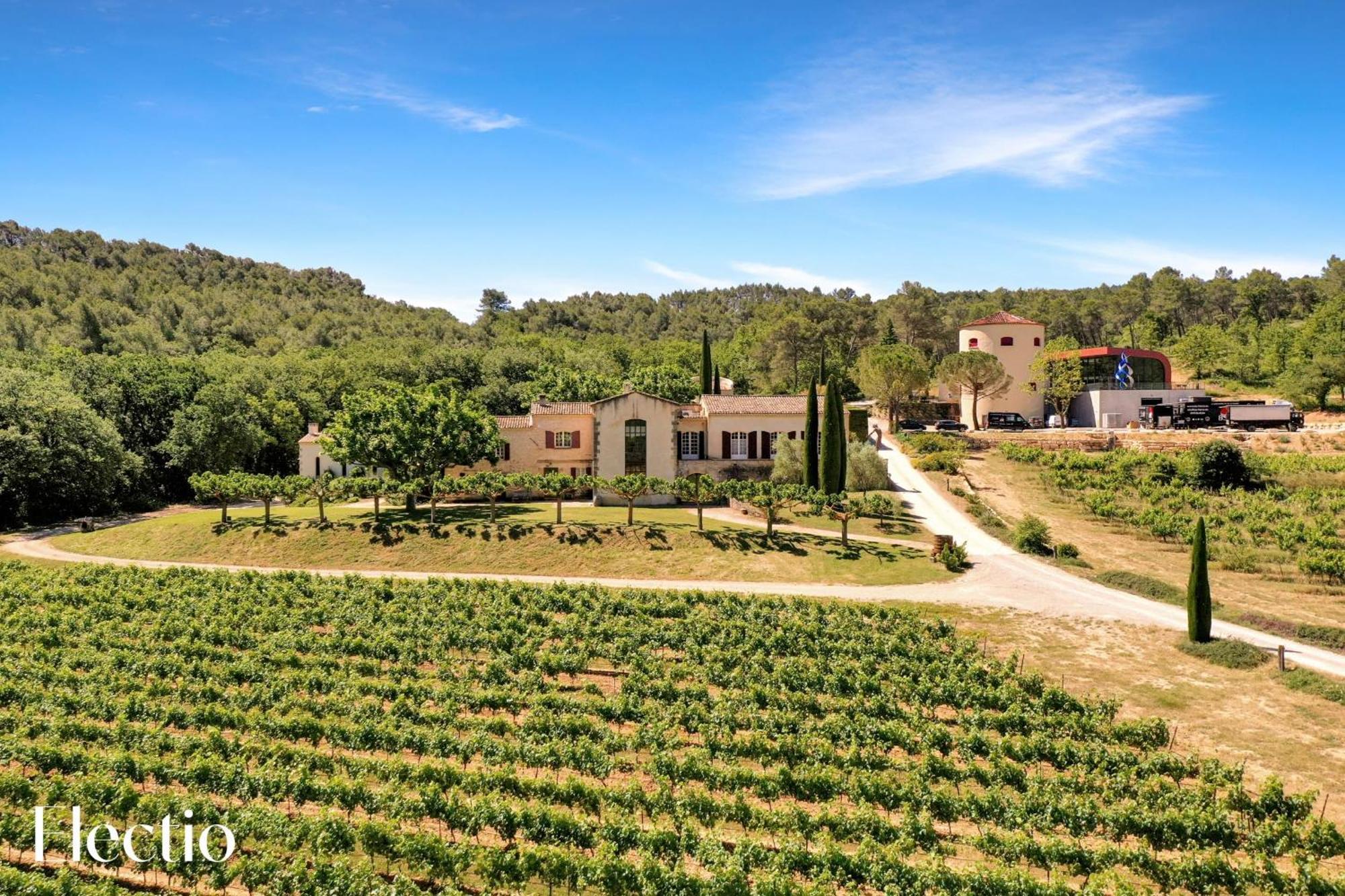 Bastide Domaine Tour Campanets Aparthotel Le Puy-Sainte-Reparade Exterior photo